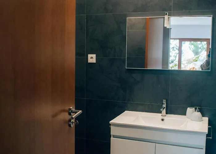 Just Like - Muirfield House Em *